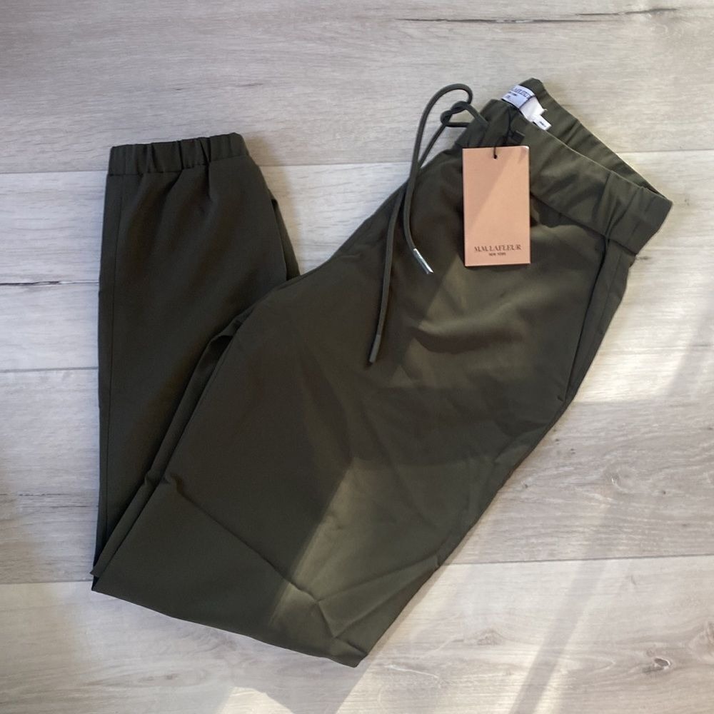 M.M‎ Lafleur The Delaney 1.0 OrigamiTech Jogger Olive Size XS New With Tags